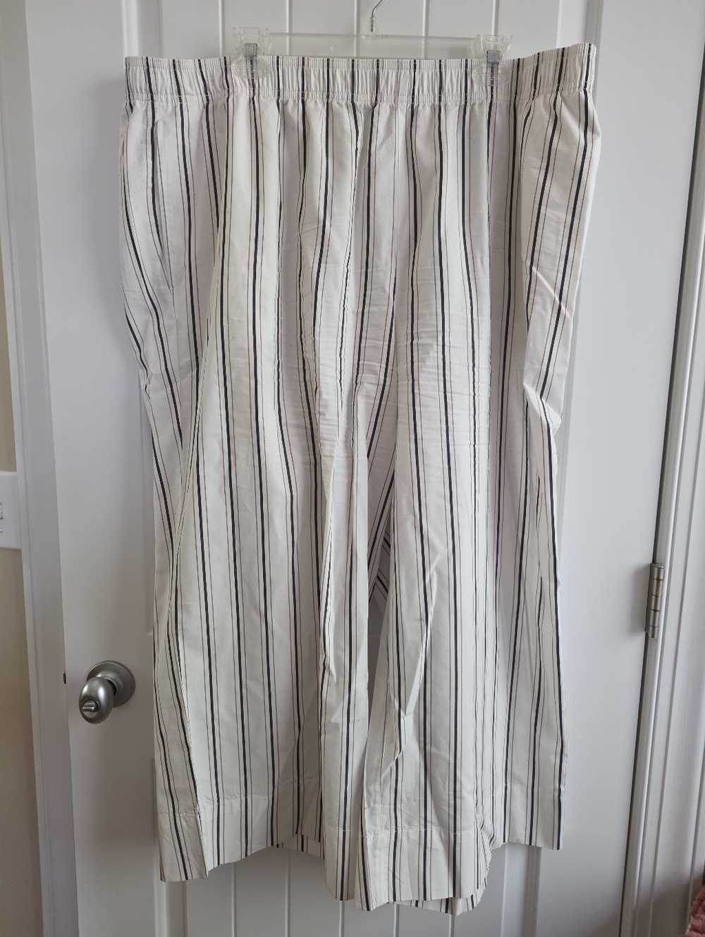 H&M Women's Cream and Black Striped Casual Pants Plus Size XXL
